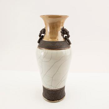 Table lamp China around 1900 porcelain.
