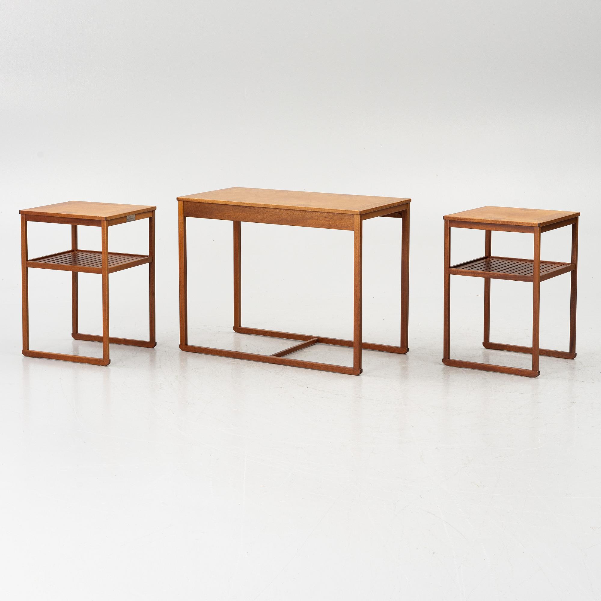 Carl Malmsten, Nest of tables, 3 pieces, “Släden”, jubilee model, 1988, no. 157.