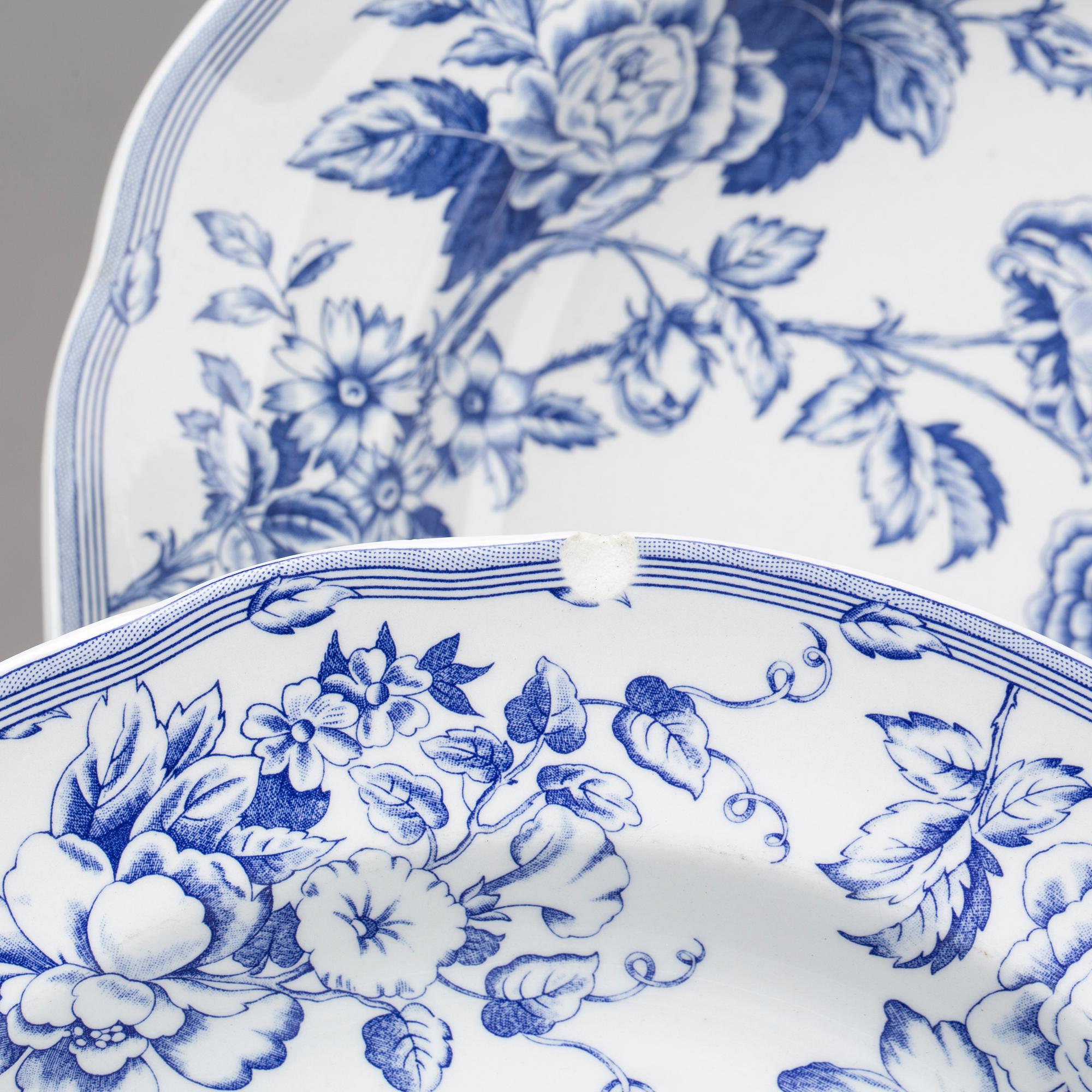 新品 英国製 Spode Laura Ashley Cliftonディナー大皿 新品 英国製 Spode Laura Ashley Cliftonディナー大皿 - メルカリ
