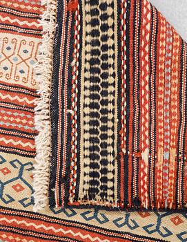 A CONTEMPORARY FLAT WEAVE RUG FROM AFSHAR, 200 x 70 cm.