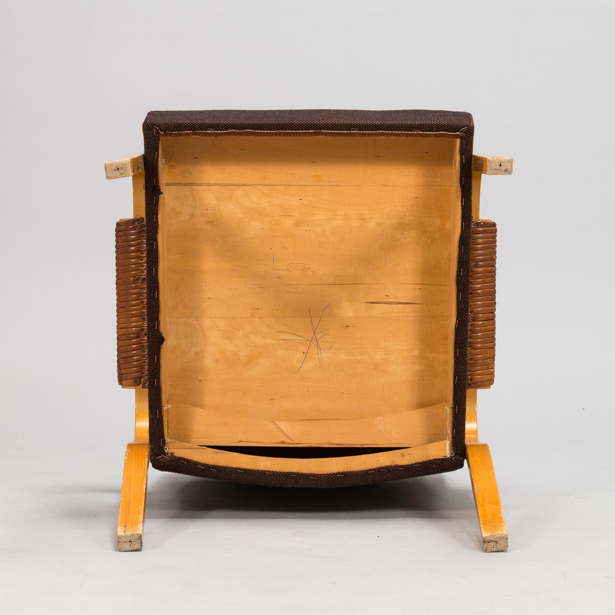 Alvar Aalto, a 1970's '46' armchair for Artek.