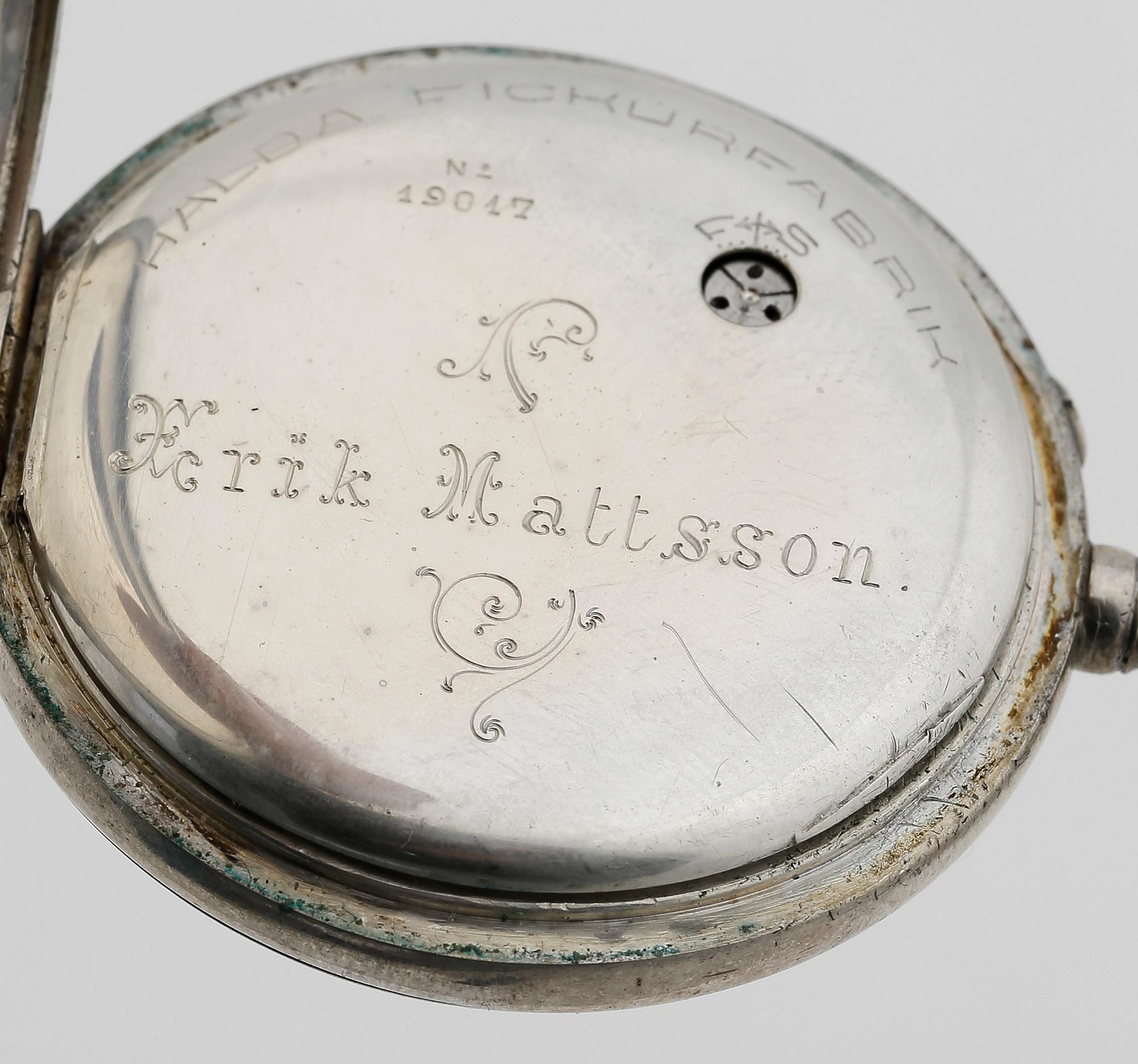 HERRFICKUR, silver, Halda Fickurfabrik, numrerad 19017. Boetten stämplad år 1907. Vikt ca 102 gram.