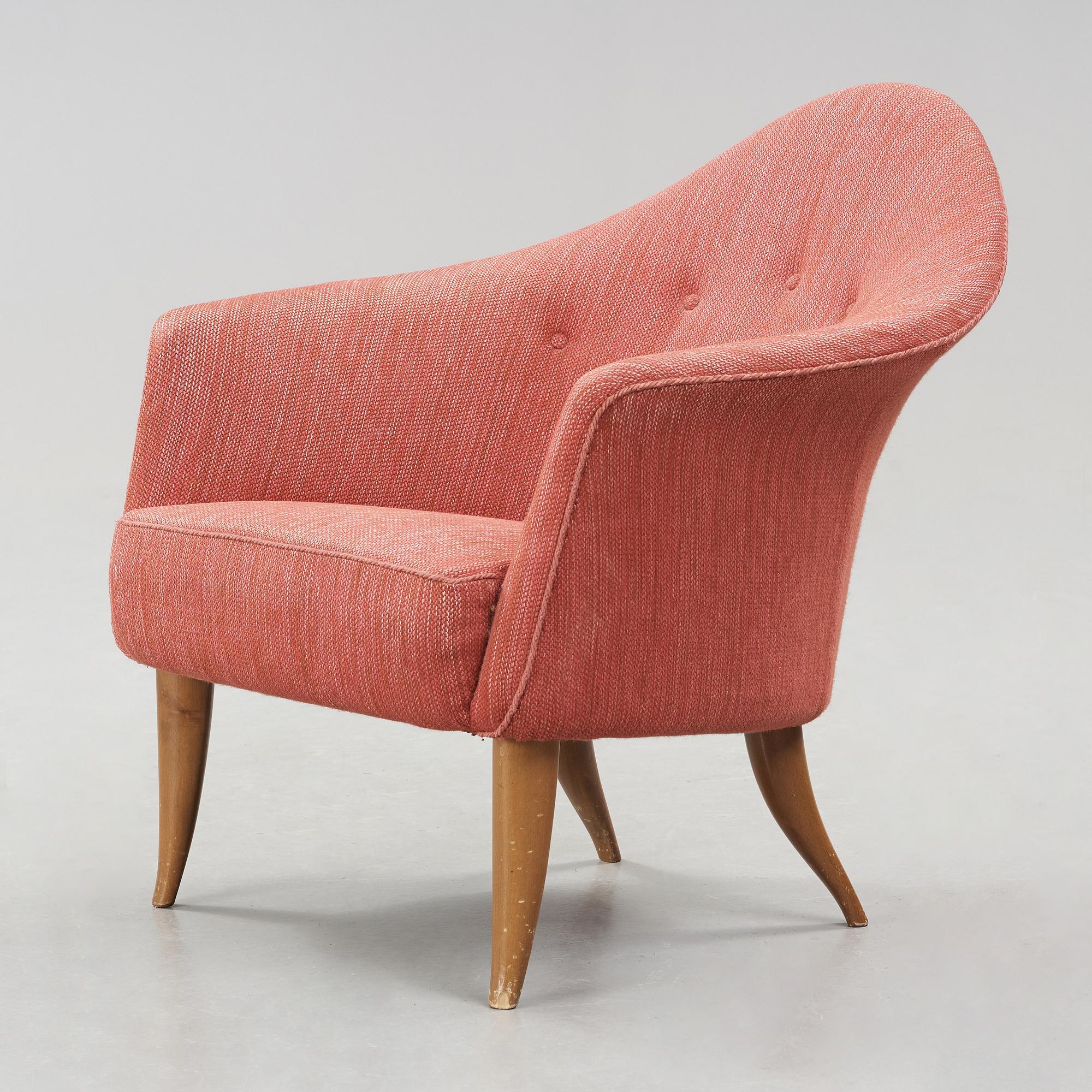 A chair "Lilla Adam" by Kerstin Hörlin-Holmquist.