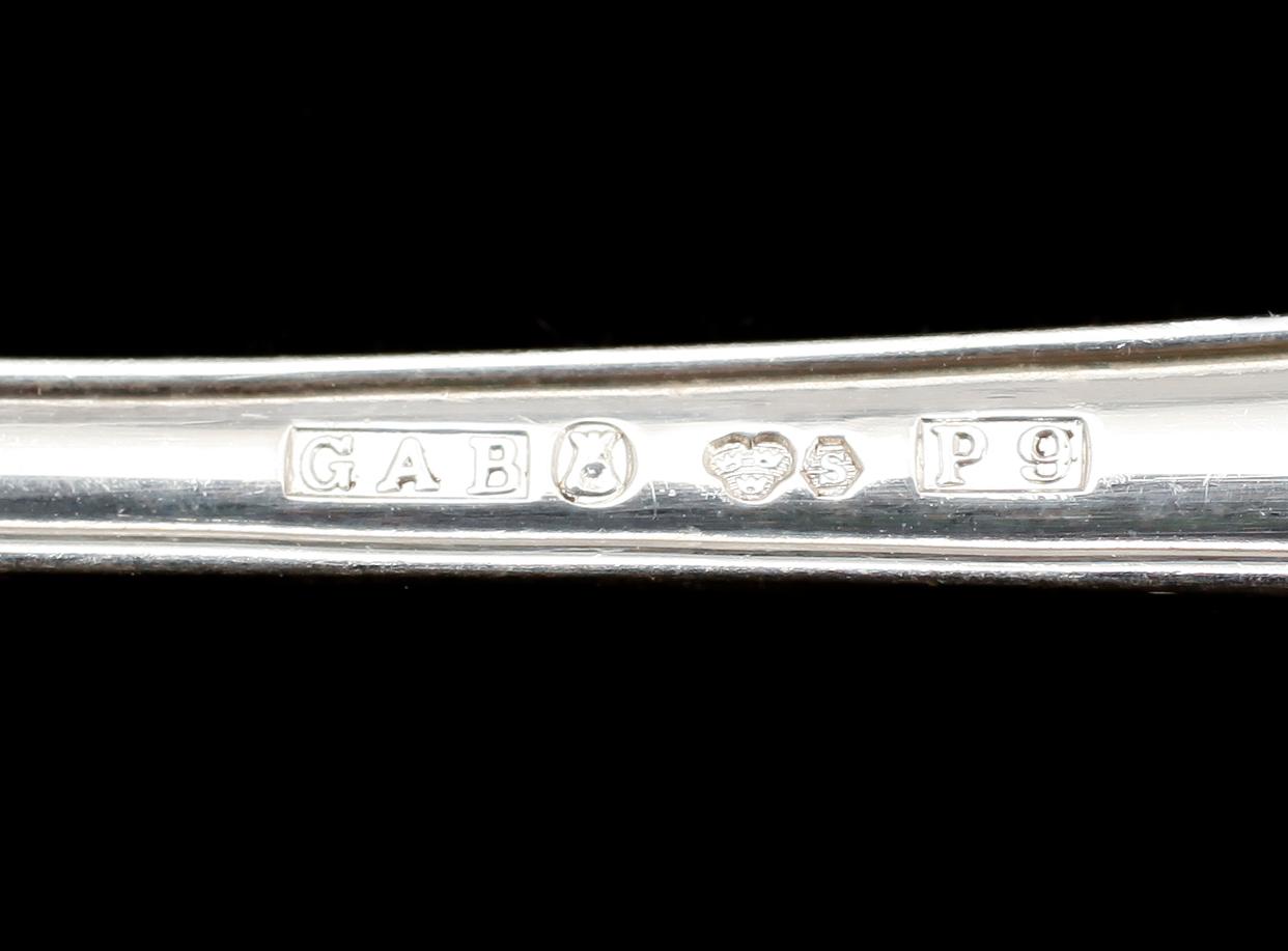 SMÖRGÅSGAFFLAR, 12 ST SAMT SMÖRGÅSKNIVAR, 12 st, silver, GAB, Stockholm 1965. Vikt med knivblad ca 772 g.