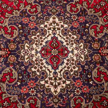 A carpet, Täbris, ca 340 x 247 cm.