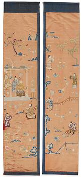 1050. Two embroidered silk panels, late Qing dynasty.