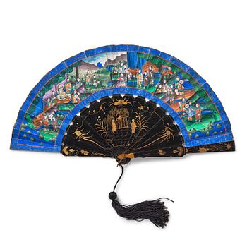 A Chinese Export fan, Qing dynasty, 19th century.