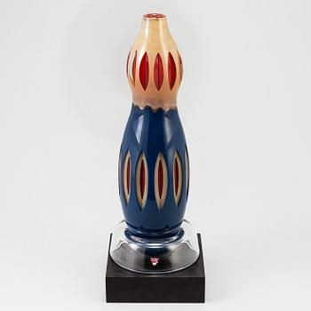 MATZ BORGSTRÖM, a glass vase or sculpture, Orrefors gallery 1990.