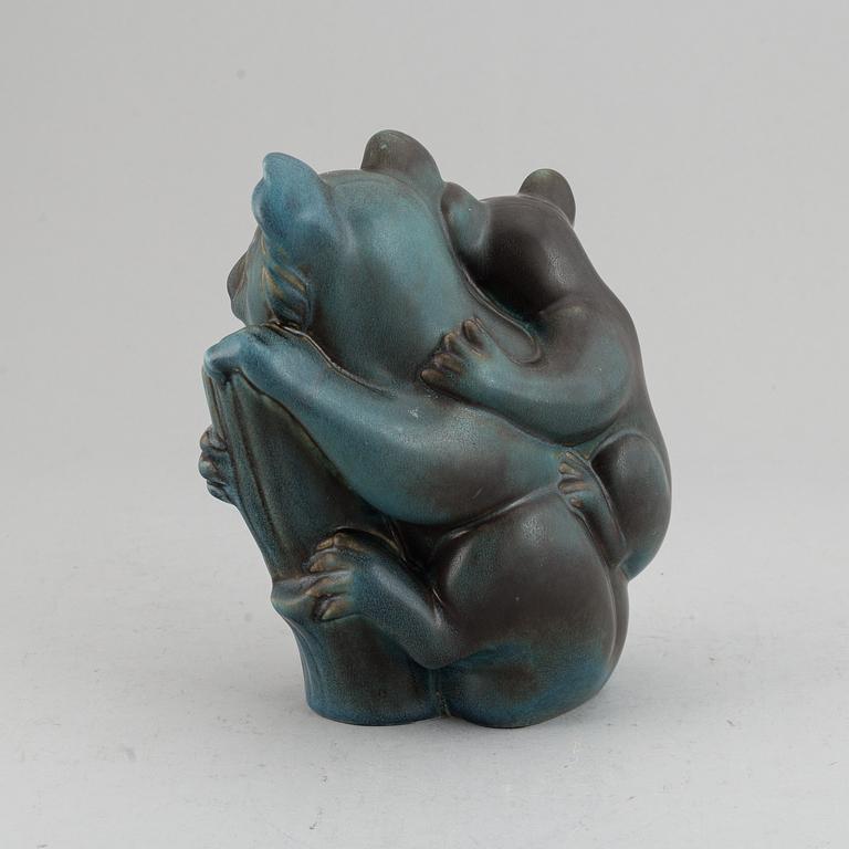 GUNNAR NYLUND, skulptur, koala med unge, Rörstrand 1900-talets mitt.