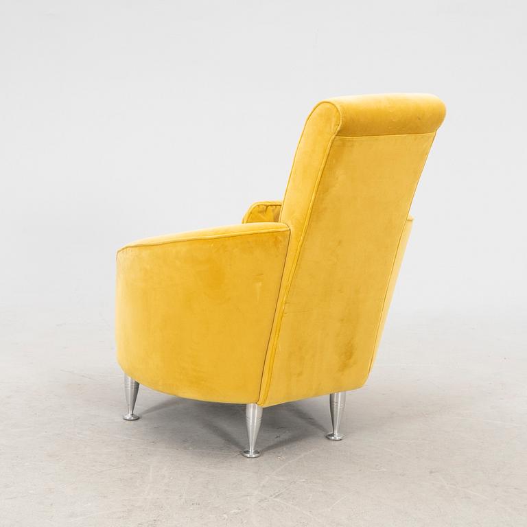 An easy chair by Moroso Italy.