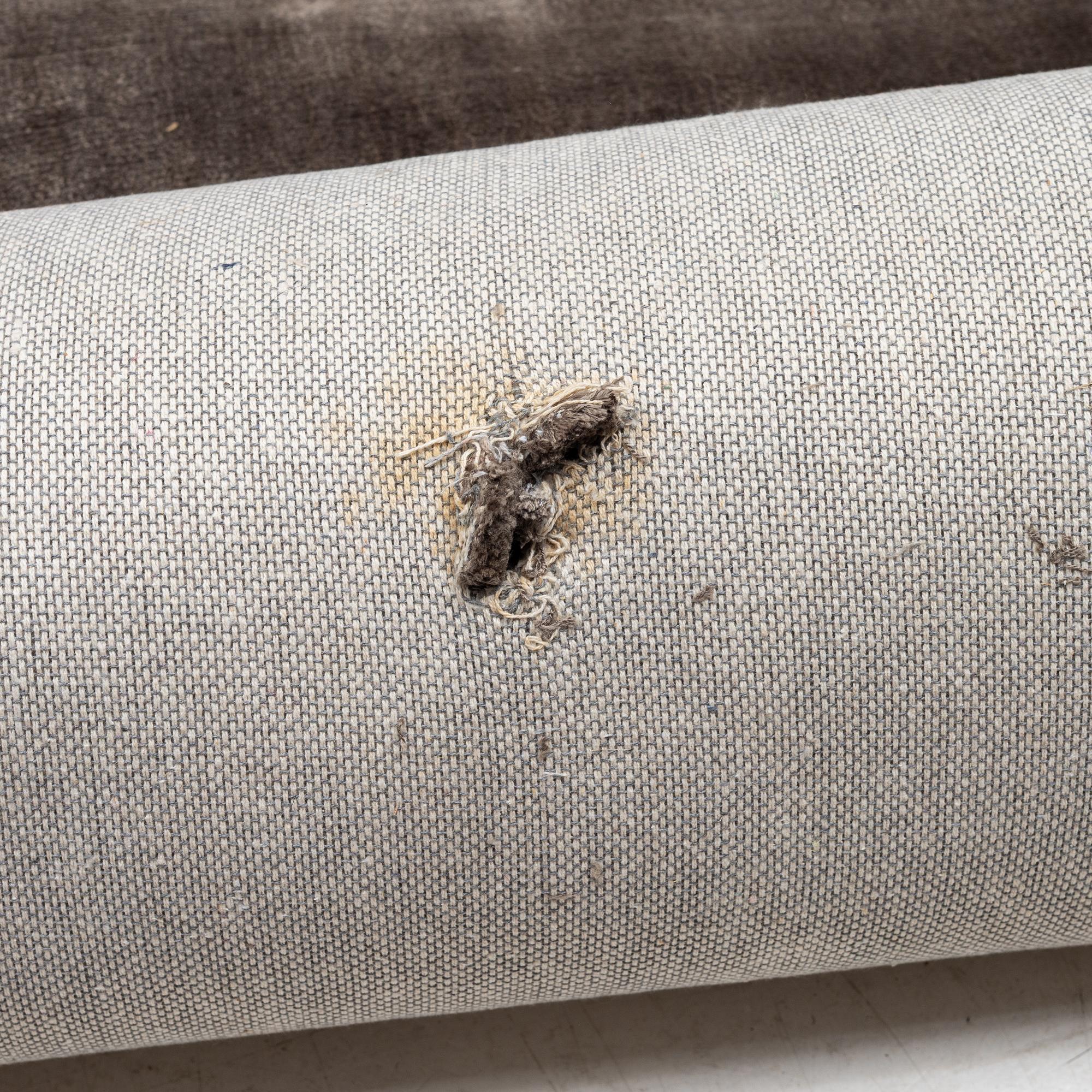 Carpet "Limited Edition". approx. 392 x 670 cm.