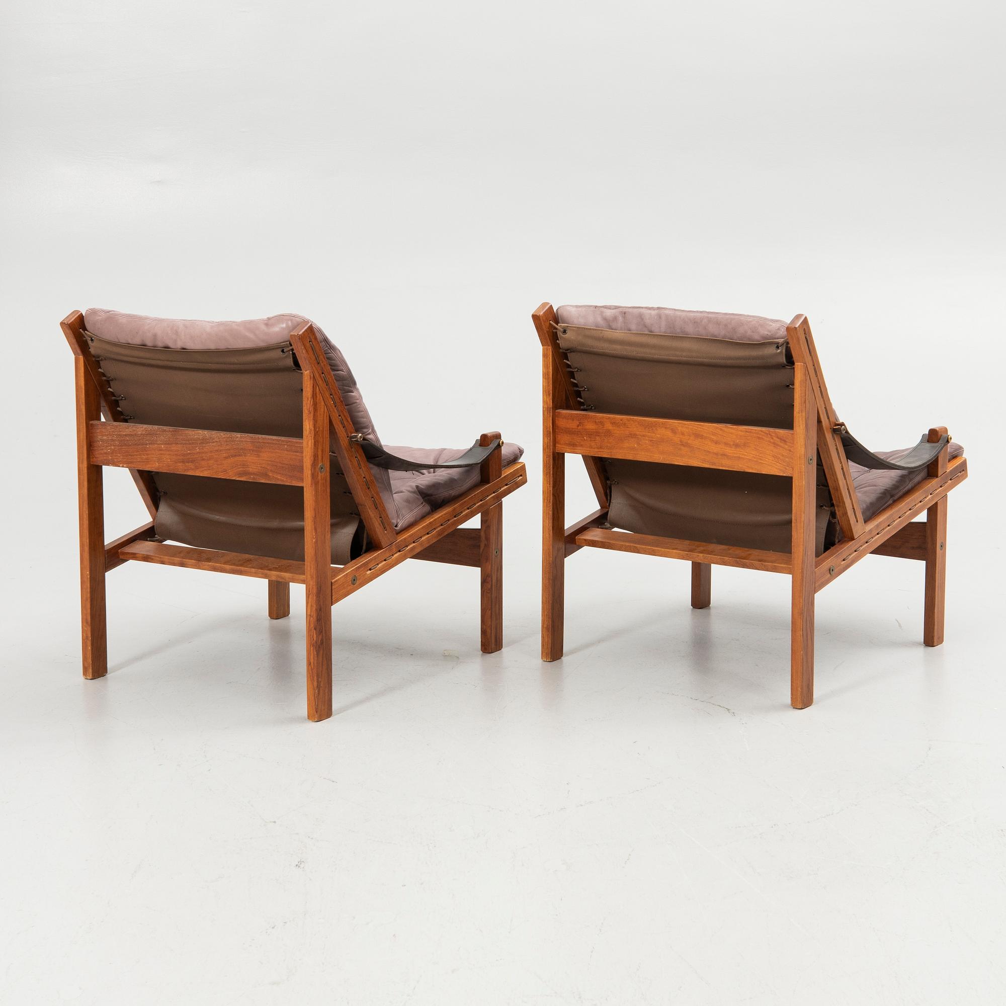Torbjørn Afdal, Armchairs, a pair, “Hunter”, Stranda Industri A/S for Bruksbo, Norway, 1960s/70s.
