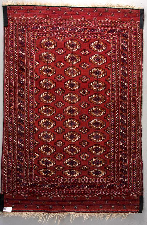 MATTA, Tekke, Turkmen. Ca 215x148 cm.