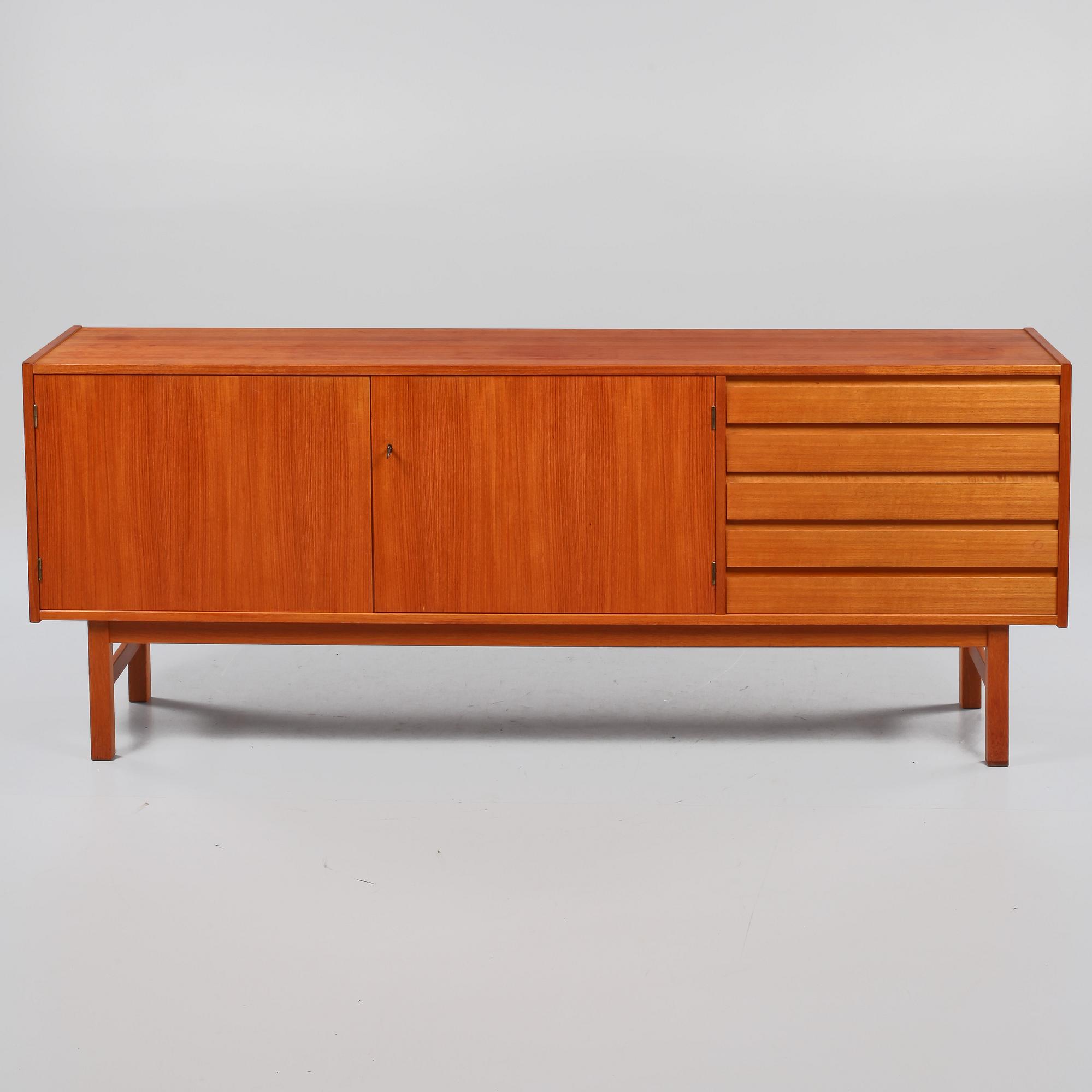 SIDEBOARD, 1950/1960-tal.