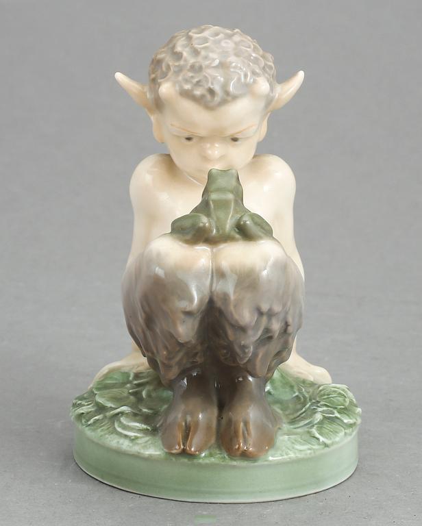 FIGURIN, porslin, Christian Thomsen. Royal Copenhagen.