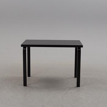 a dining table '81B' and four '66' chairs by Alvar Aalto, Artek.