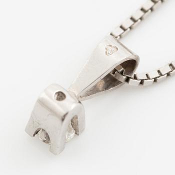 Hänge med kedja 18K vitguld med en rund briljantslipad diamant.