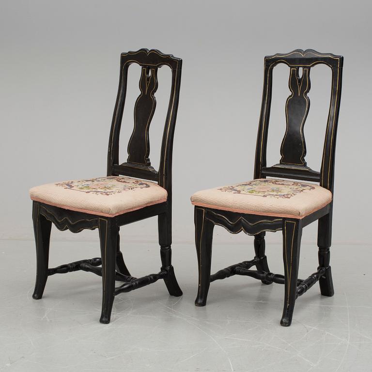 STOLAR, ett par, barockstil, 1800-tal.