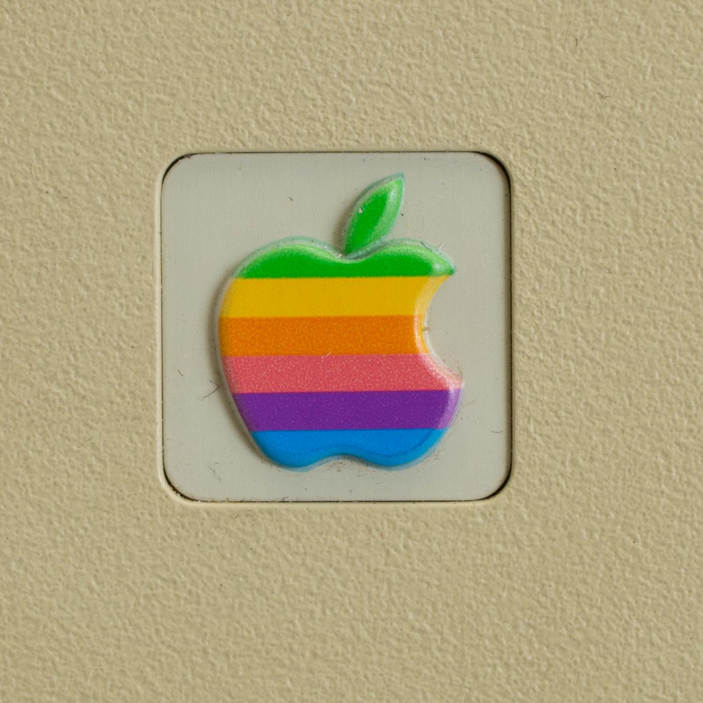 A Macintosh Plus 1Mb Apple Computer, 1986.