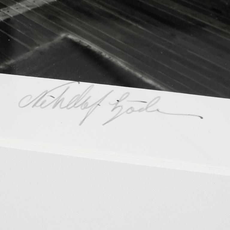 NILS-OLOF SJÖDÉN, gelatinsilverkopia, signerat och numrerat 2/100.