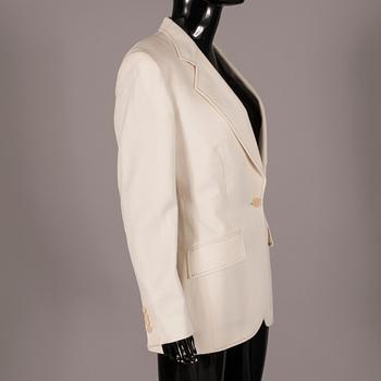 BLAZER, Chloé.