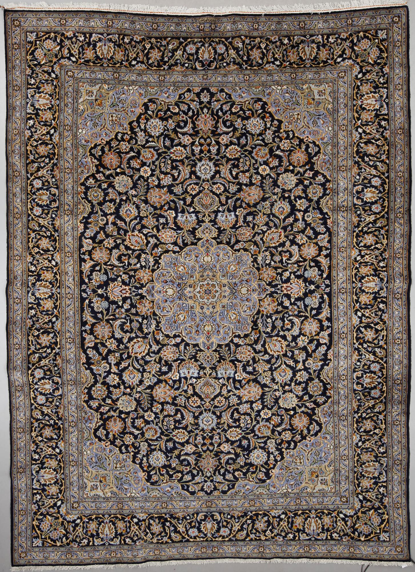 MATTA, Keshan, ca 405X297 cm.