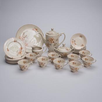 KAHVIASTIASTO, 22 osaa, posliinia, "Myrna", Arabia 1937-49.