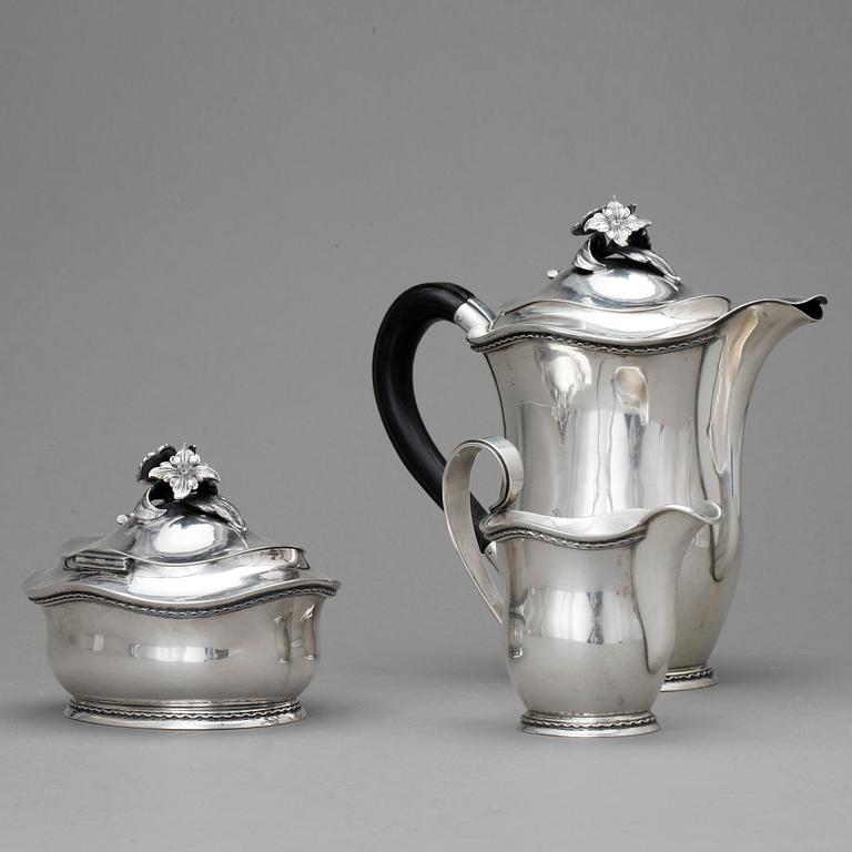 KAFFESERVIS, 3 delar, silver, Eric Råström, Stockholm 1950. Tot ca 1295 gram.