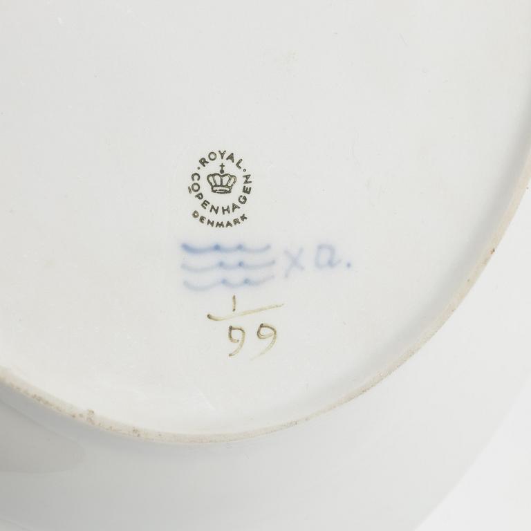 Royal Copenhagen, Mat- och kaffeservis, 50 delar, porslin, "Musselmalet", Danmark.