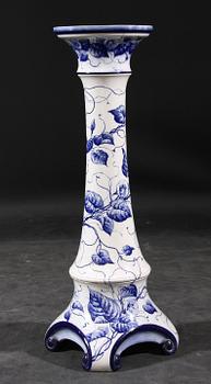 PIEDESTAL, flintgods, Peder Möller Gustafsberg 1899.