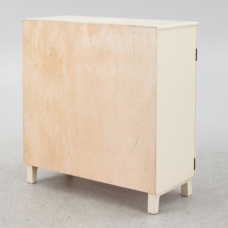 Carl Malmsten, skänk, "Talavid", Waggeryds möbelfabrik AB, 1900-talets andra hälft.