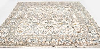 Matta, Keshan, ca 390 x 280 cm.