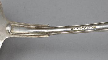 BESTICK, 6 st, silver, "Spetsig svensk", mest GAB, 1800-1900-tal. Totalvikt ca 300 gram.