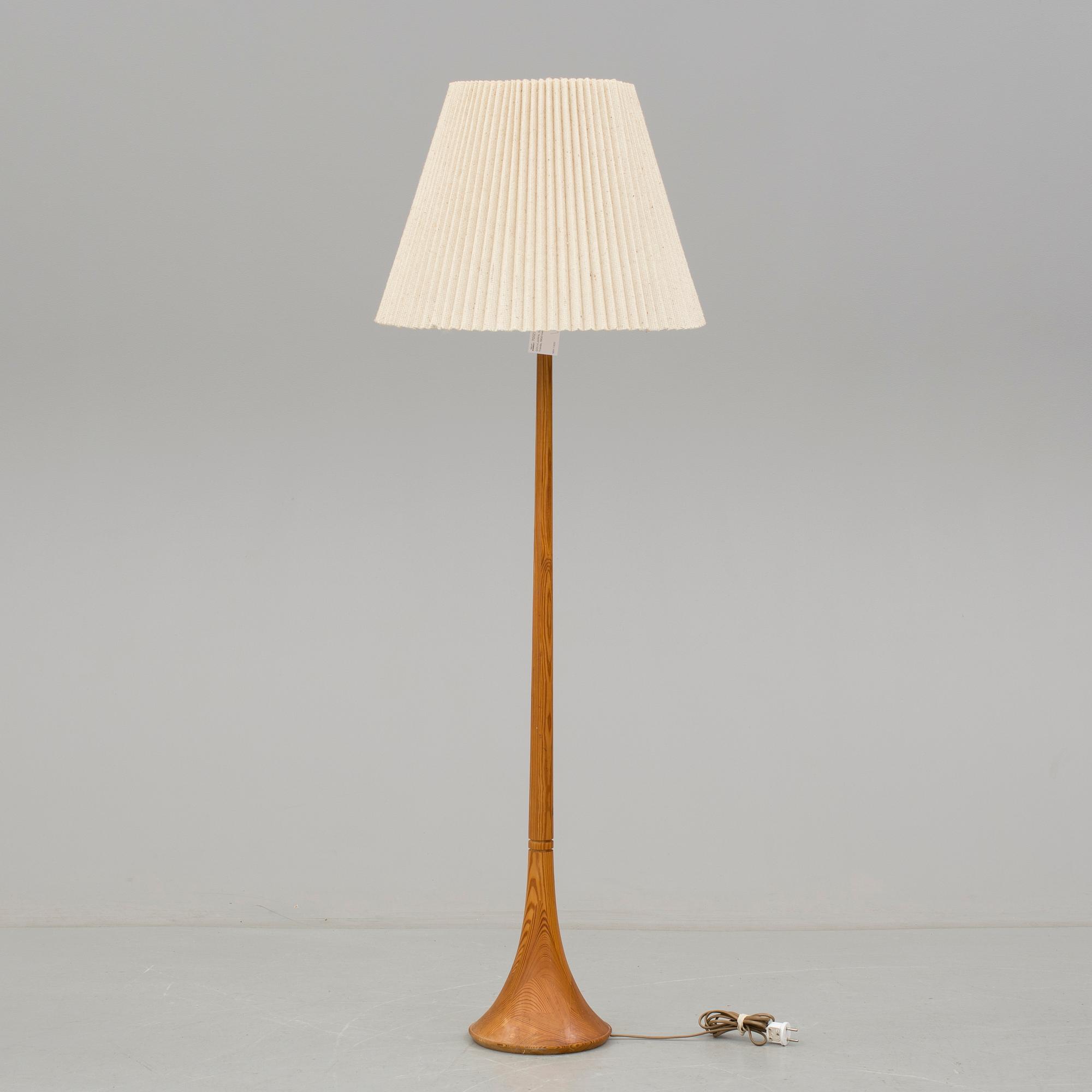 GOLVLAMPA, AB Stilarmatur, Tranås, 1900-talets mitt.