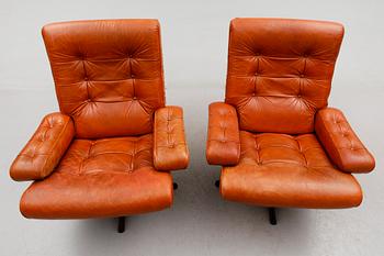 FÅTÖLJER, 1 par, 1900-talets andra hälft.