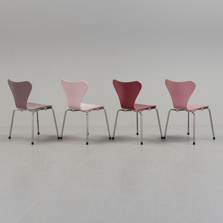 A five piece chindrens seating furniture. by Arne Jacobsen for Frits Hansen.
