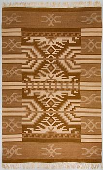 Greta Strandberg, 1920s flat weave carpets 1+3 for The Friends of Finnish Handicraft. Circa 300 x 190 and 100 x 60 cm.