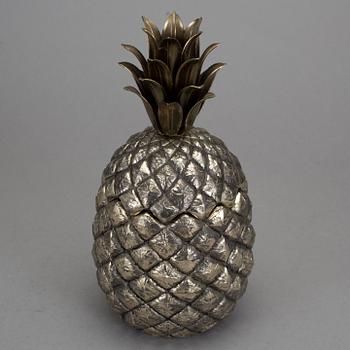 ISKYLARE, metall, 1900-tal.