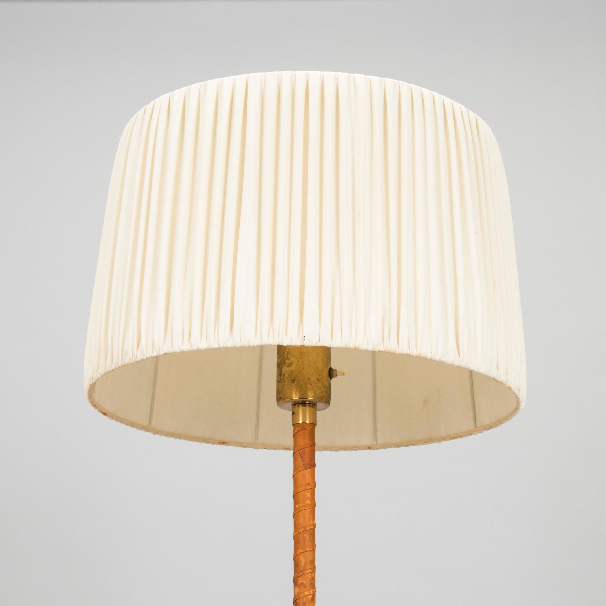 Lisa Johansson-Pape, golvlampa, Stockmann Orno 1900-talets mitt.