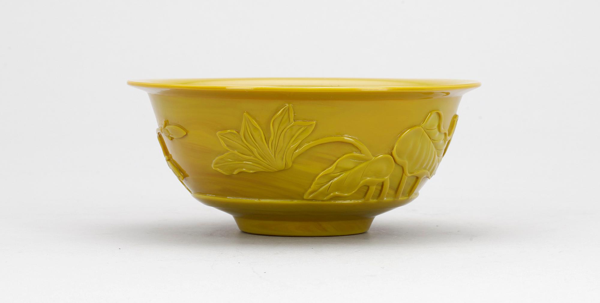 SKÅL, pekingglas, Kina, 1900-tal.