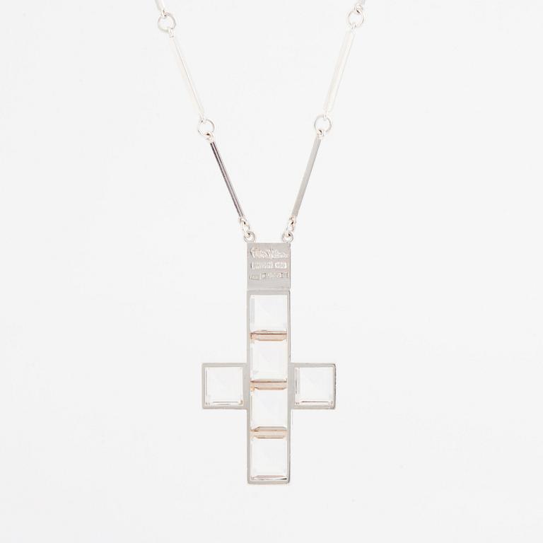 Wiwen Nilsson, a silver necklace set with faceted rock crystal, Lund 1973.