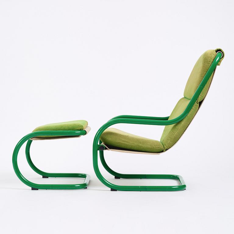 Börge Lindau, & Bo Lindekrantz, an easy chair and ottoman, "S70-6", Lammults Möbel AB, Sweden 1960-70s.