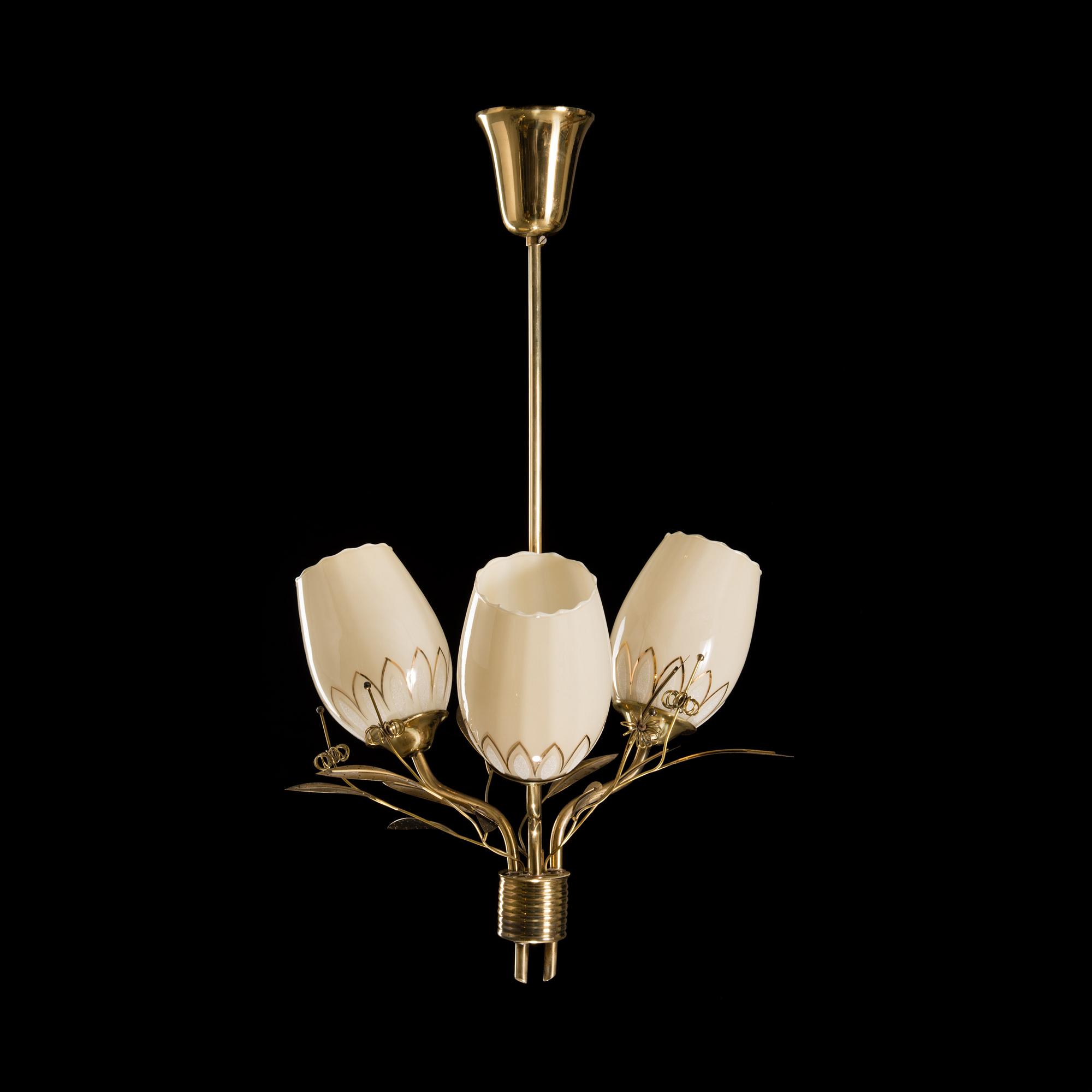 A ceiling light manufactured by Itsu.