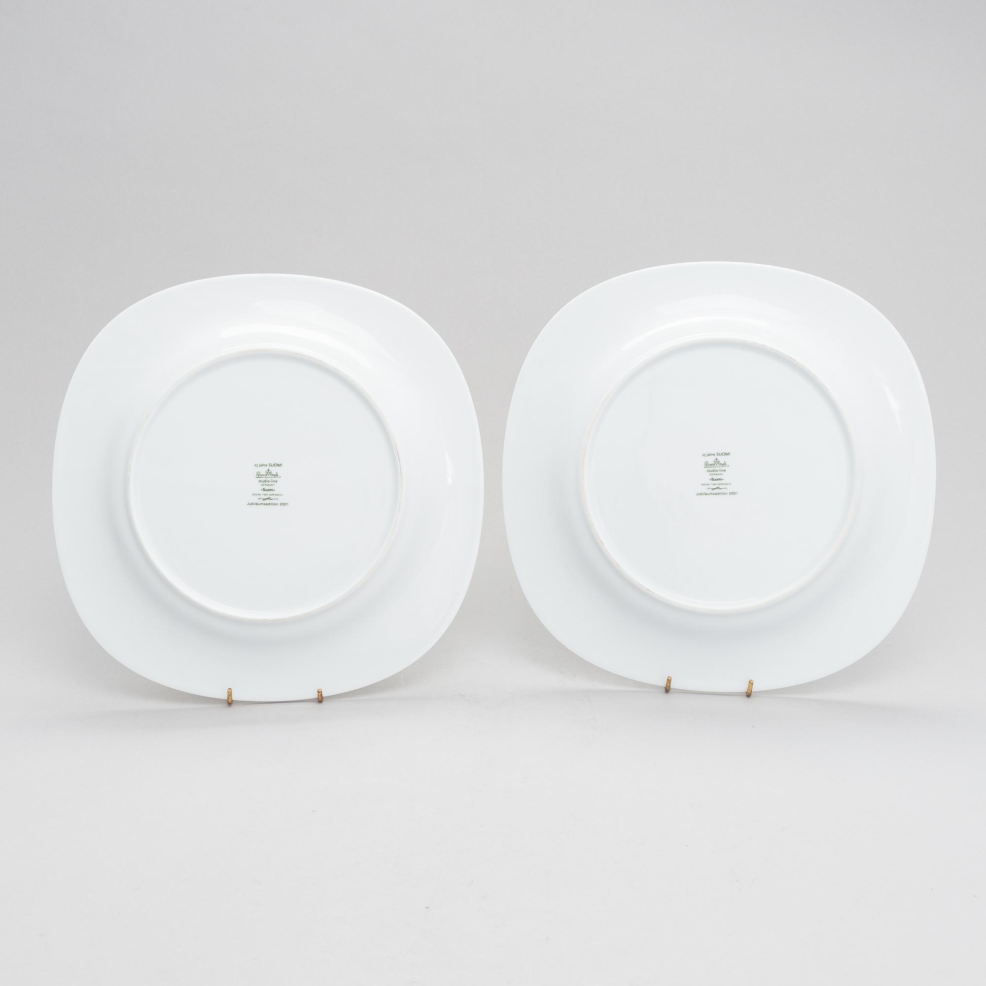 Timo Sarpaneva, fat, 2 st, porslin, "Suomi Jubileumsedition" Rosenthal, Studio-line 2001.