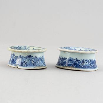 A pair of blue and white salts, Qing dynasty, Qianlong (1736-95).