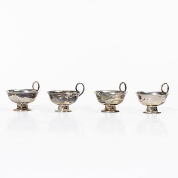 Punch mugs, 4 pcs, silver, Guldvaruhuset Aktiebolag, Stockholm 1949.