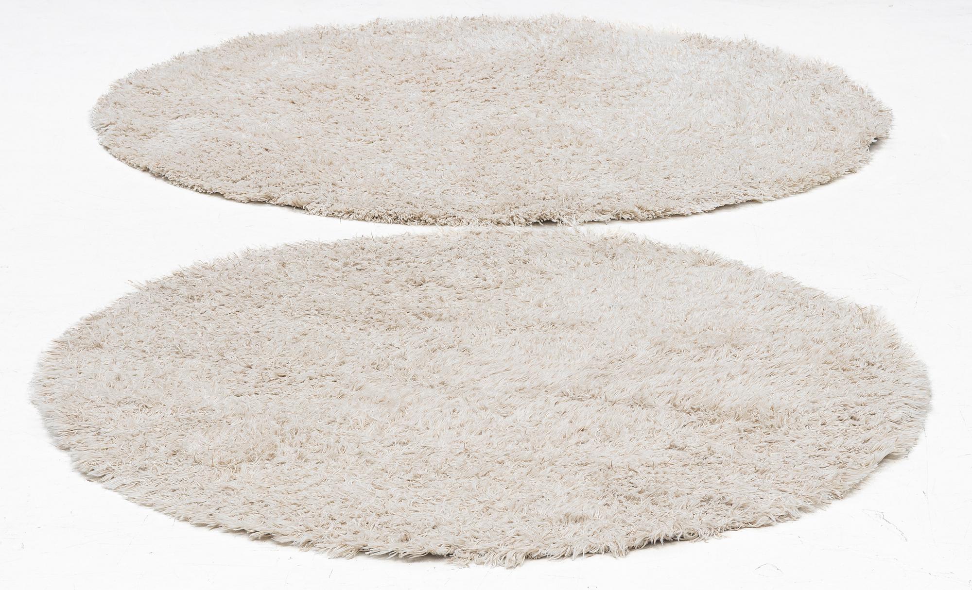 Gunilla Lagerhem Ullberg, rugs 2 pcs, "Fogg 5", Kasthall, diameter approx. 180 and 140 cm.