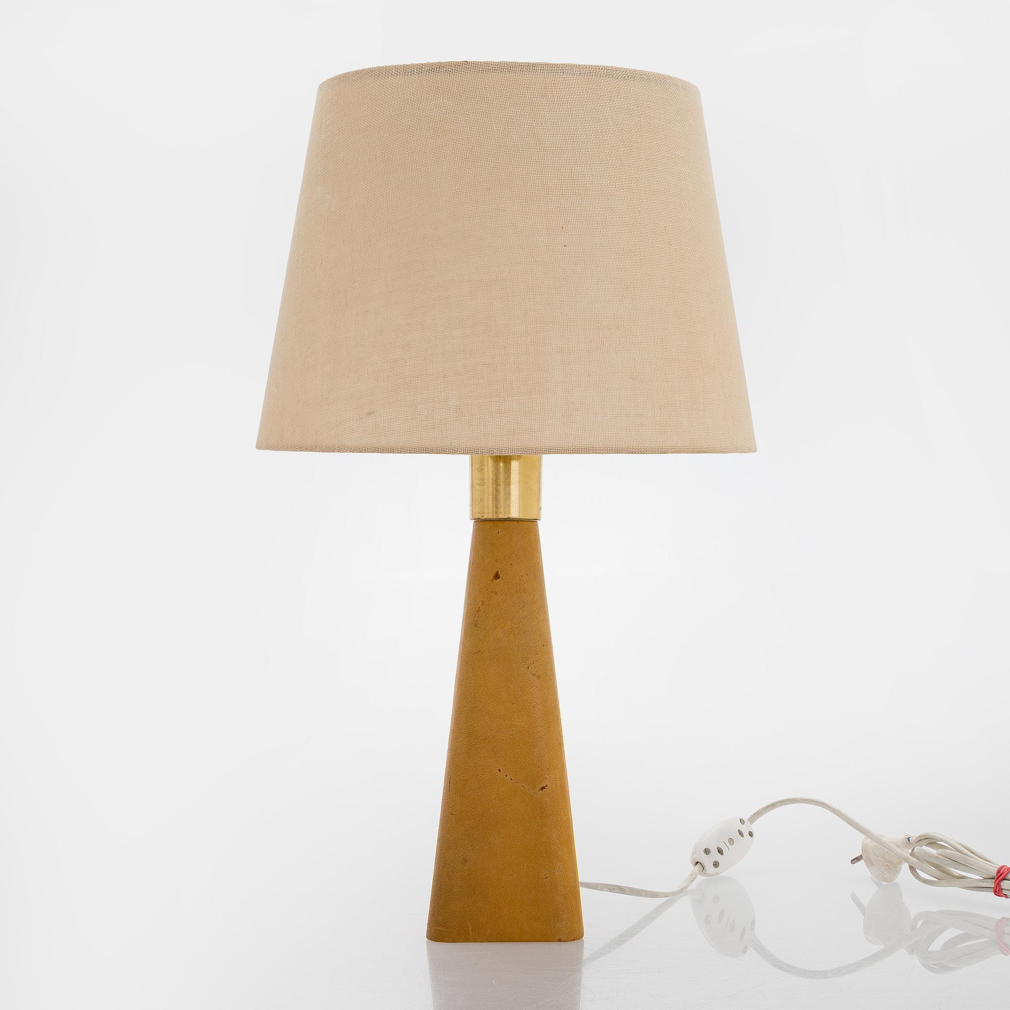 Lisa Johansson-Pape, a table lamp, model 3099, Stockmann Orno, mid 20th century.