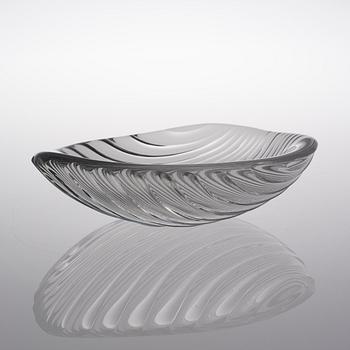 TAPIO WIRKKALA, A BOWL, 3313. Signed Tapio Wirkkala Iittala. Late 1940s.