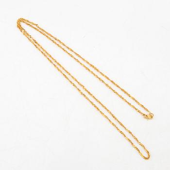 Necklace 18K gold.